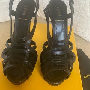 Fendi black platform sandal size 7.5
